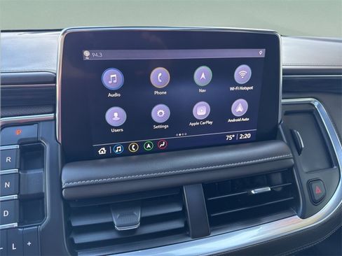 Used 2021 GMC Yukon SLT w/ SLT Luxury Plus Package image 13