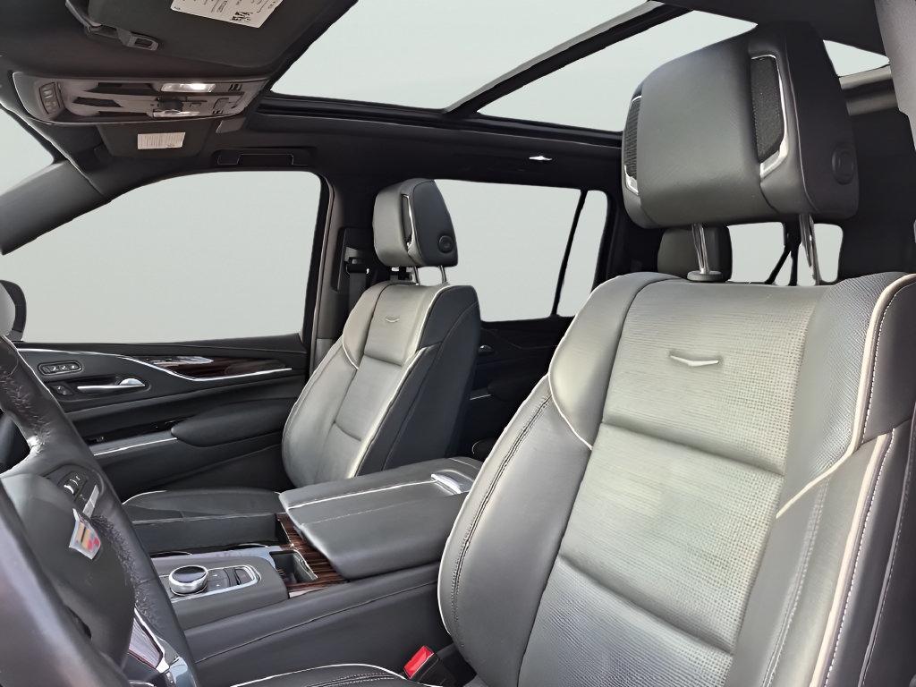 Used 2024 Cadillac Escalade ESV Premium Luxury w/ LPO, Floor Liner Package AWD/4WD image 30