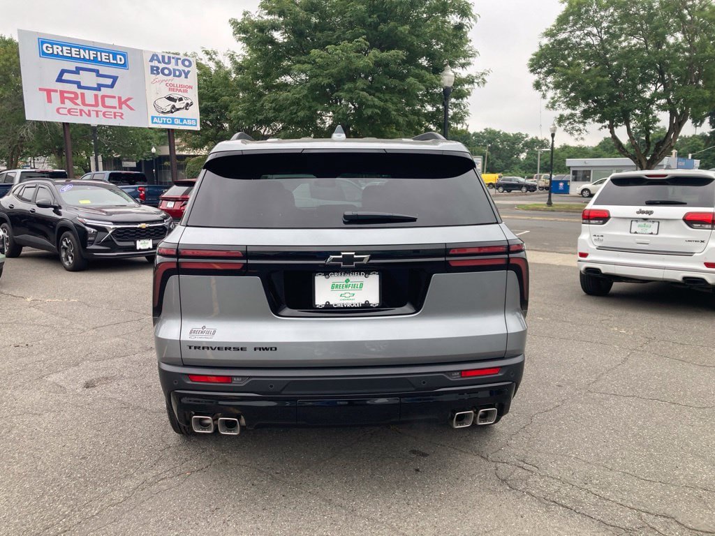 New 2026 Chevrolet Traverse LT w/ Midnight/Sport Edition AWD/4WD image 28