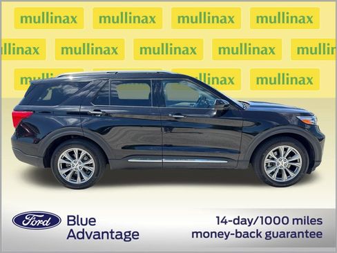 Used 2024 Ford Explorer Limited RWD image 2