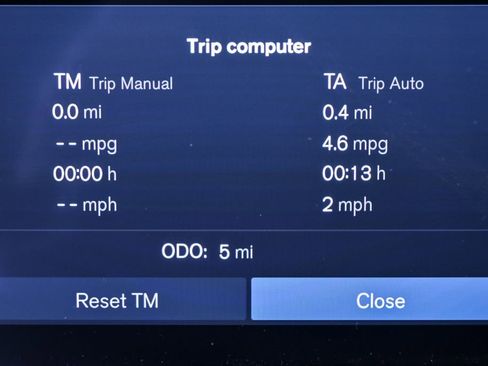 New 2026 Volvo XC60 B5 Plus w/ Climate Package image 12