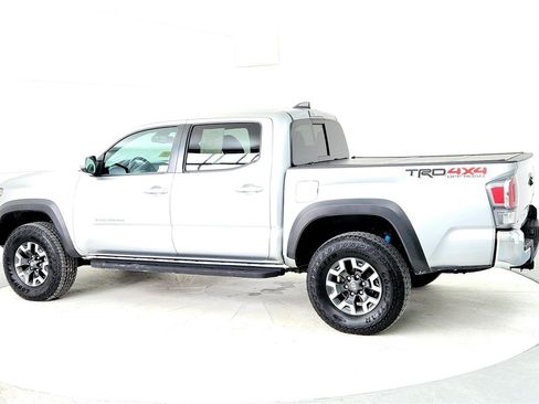 Certified 2023 Toyota Tacoma TRD Off-Road image 4