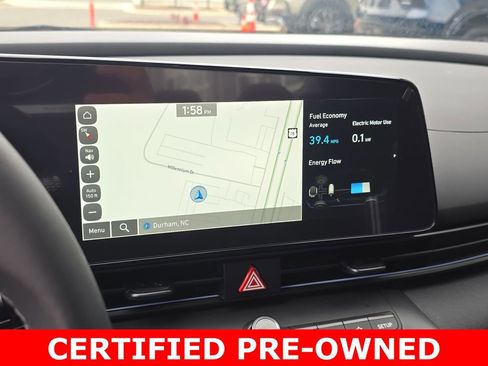 Certified 2025 Hyundai Elantra SEL FWD image 22