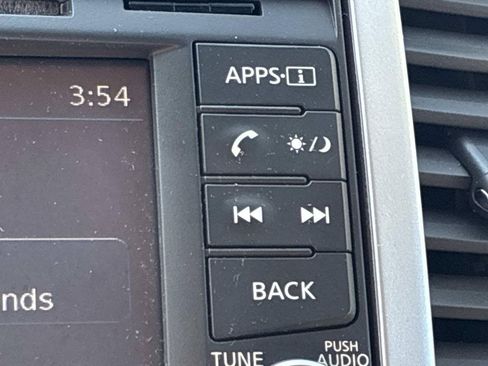 Used 2019 Nissan Frontier PRO-4X AWD/4WD image 33