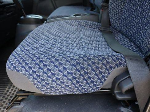 Used 2024 Chevrolet Low Cab Forward image 17