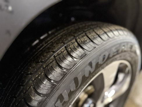 Used 2019 Jeep Cherokee Limited image 15