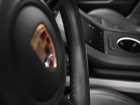 Certified 2023 Porsche Taycan image 34