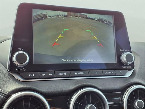 Used 2023 Nissan Sentra SV image 17