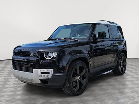 Used 2023 Land Rover Defender 90 S AWD/4WD image 4