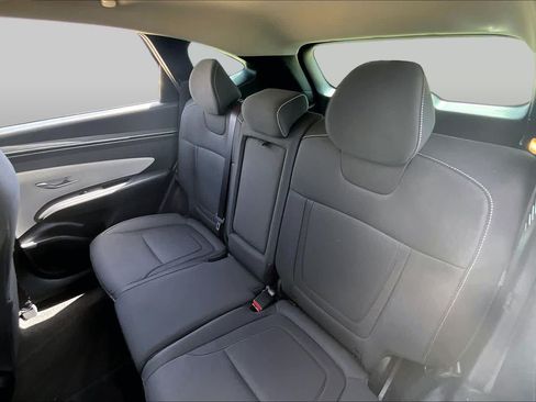 Used 2024 Hyundai Tucson SE FWD image 19