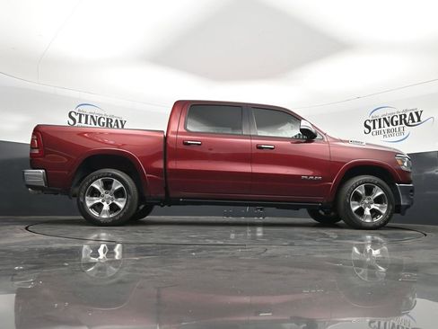 Used 2019 RAM 1500 Laramie AWD/4WD image 33