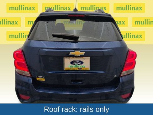 Used 2017 Chevrolet Trax LT w/ LT Convenience Package FWD image 22