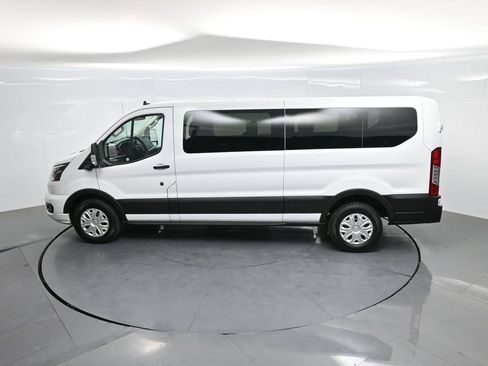 Used 2023 Ford Transit 350 XLT RWD image 46