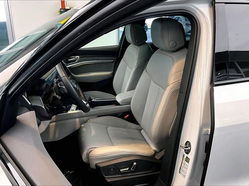 Certified 2024 Audi Q8 e-tron Prestige w/ Prestige Package image 8