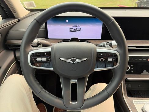Certified 2026 Genesis GV80 2.5T Advanced AWD/4WD image 5