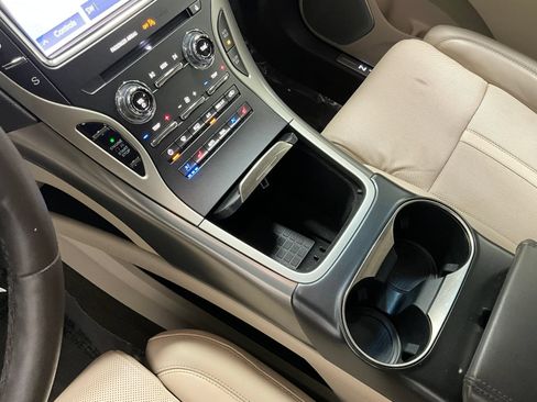 Used 2020 Lincoln Nautilus Reserve w/ Equipment Group 202A AWD/4WD image 18
