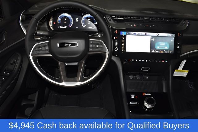 New 2026 Jeep Grand Cherokee Altitude AWD/4WD image 30