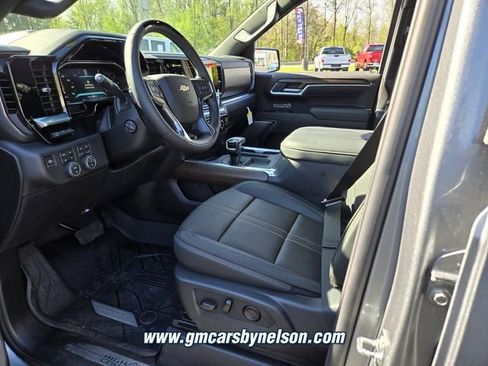 New 2026 Chevrolet Silverado 1500 High Country AWD/4WD image 7