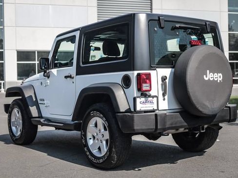 Used 2015 Jeep Wrangler Sport w/ Quick Order Package 24S AWD/4WD image 23