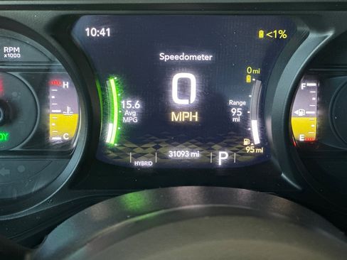Used 2024 Jeep Wrangler Unlimited AWD/4WD image 24