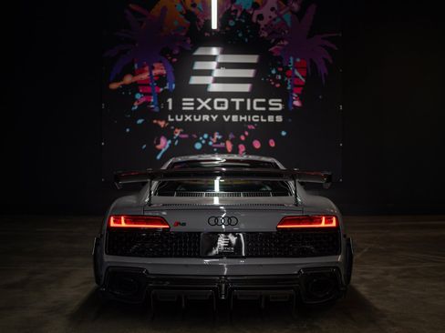 Used 2020 Audi R8 V10 AWD/4WD image 5