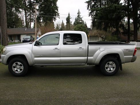 Used 2005 Toyota Tacoma 4x4 Double Cab image 12
