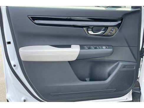 Certified 2025 Honda CR-V EX-L image 11