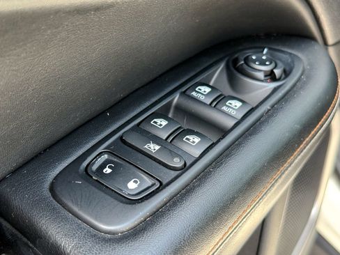Used 2018 Jeep Compass Latitude w/ Popular Equipment Group AWD/4WD image 15