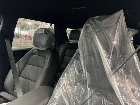 New 2026 Chevrolet Equinox LT w/ Convenience Package II image 4