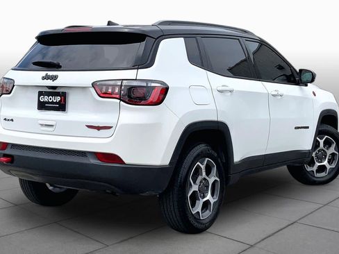 Used 2022 Jeep Compass Trailhawk AWD/4WD image 13