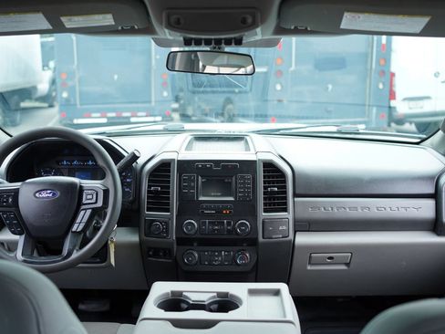 Used 2019 Ford F250 XL AWD/4WD image 13