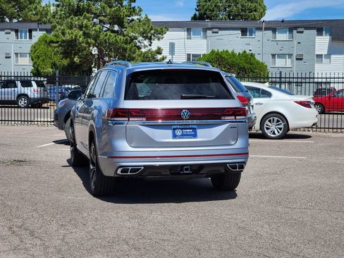 Used 2025 Volkswagen Atlas SEL Premium R-Line AWD/4WD image 5
