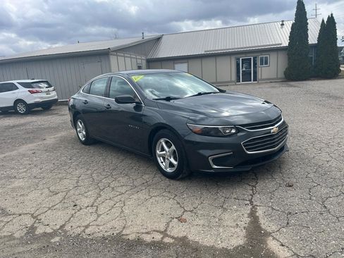 Used 2018 Chevrolet Malibu LS image 7