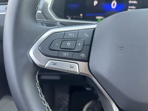 Certified 2023 Volkswagen Tiguan SE AWD/4WD image 18