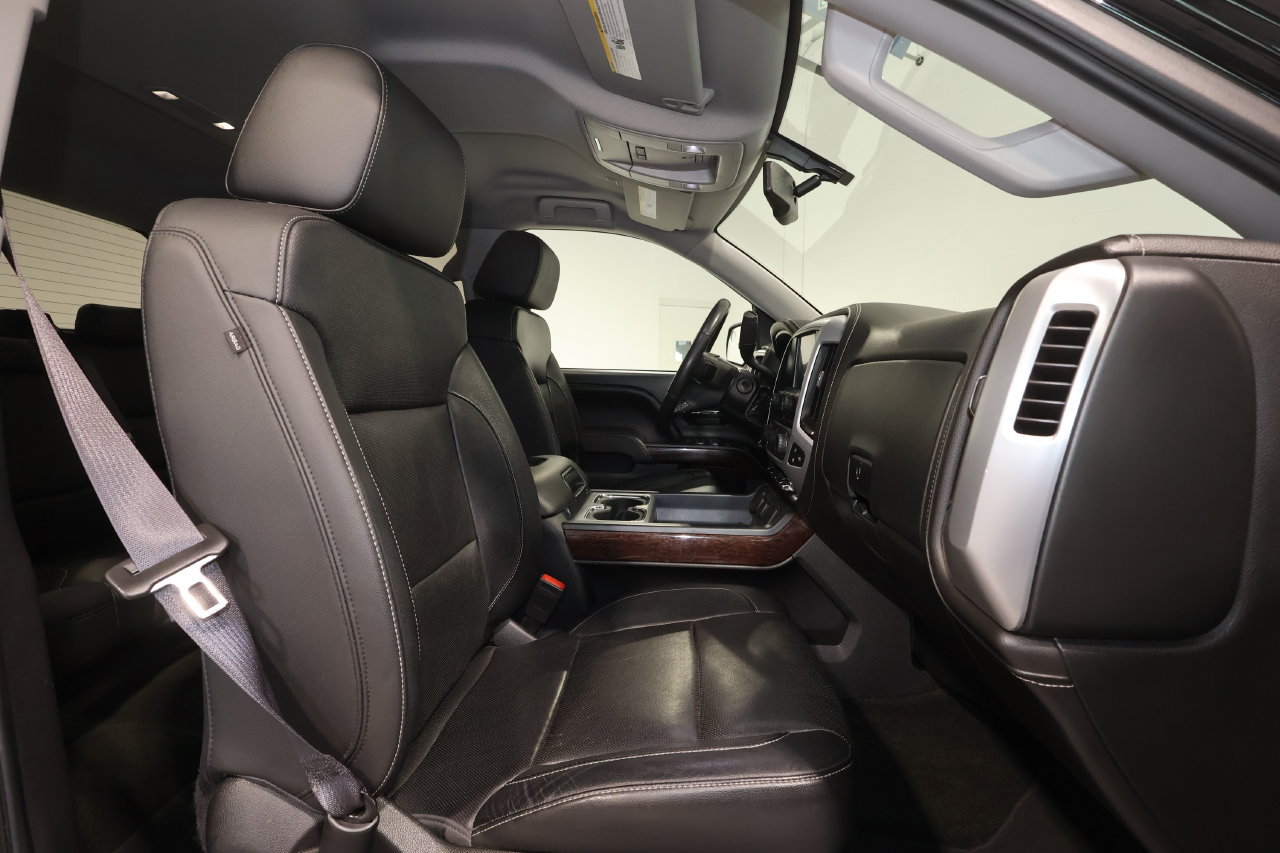 Used 2017 GMC Sierra 1500 SLT w/ SLT Premium Package AWD/4WD image 17