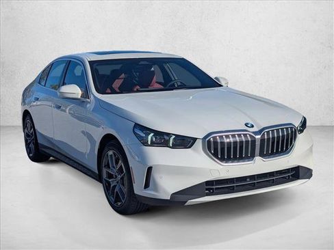 New 2026 BMW 530i image 6