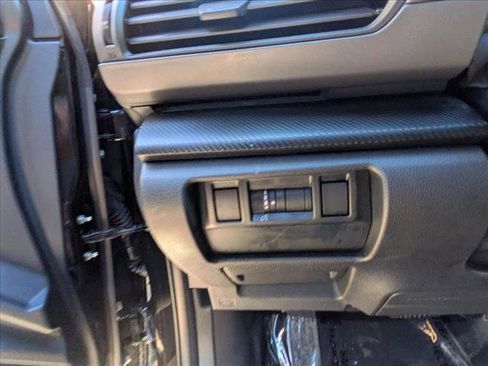 Certified 2024 Subaru Crosstrek 2.0i Premium image 19