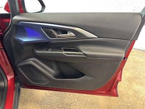 Used 2026 Chevrolet Equinox EV LT image 27