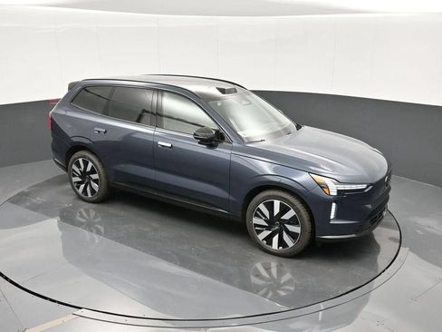 New 2025 Volvo EX90 Ultra AWD/4WD image 22