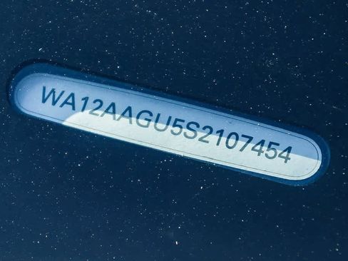 New 2025 Audi Q5 Premium Plus image 32