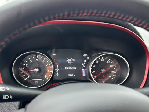 Used 2019 Jeep Compass Trailhawk image 20