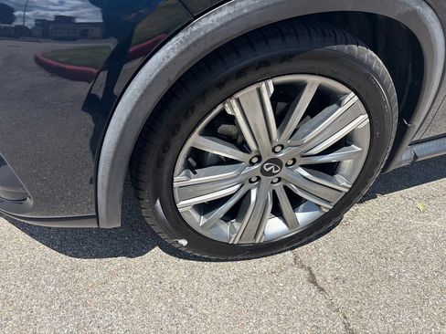 Used 2021 INFINITI QX50 Sensory AWD/4WD image 9
