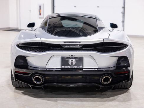 Used 2022 McLaren GT RWD image 8