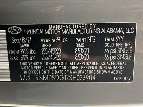 Used 2025 Hyundai Santa Fe Calligraphy AWD/4WD image 29