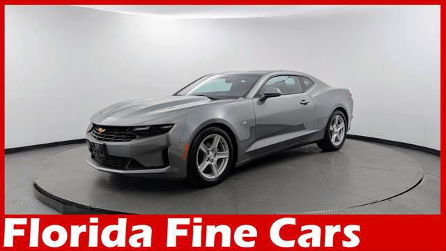 Used 2019 Chevrolet Camaro LT RWD image 1