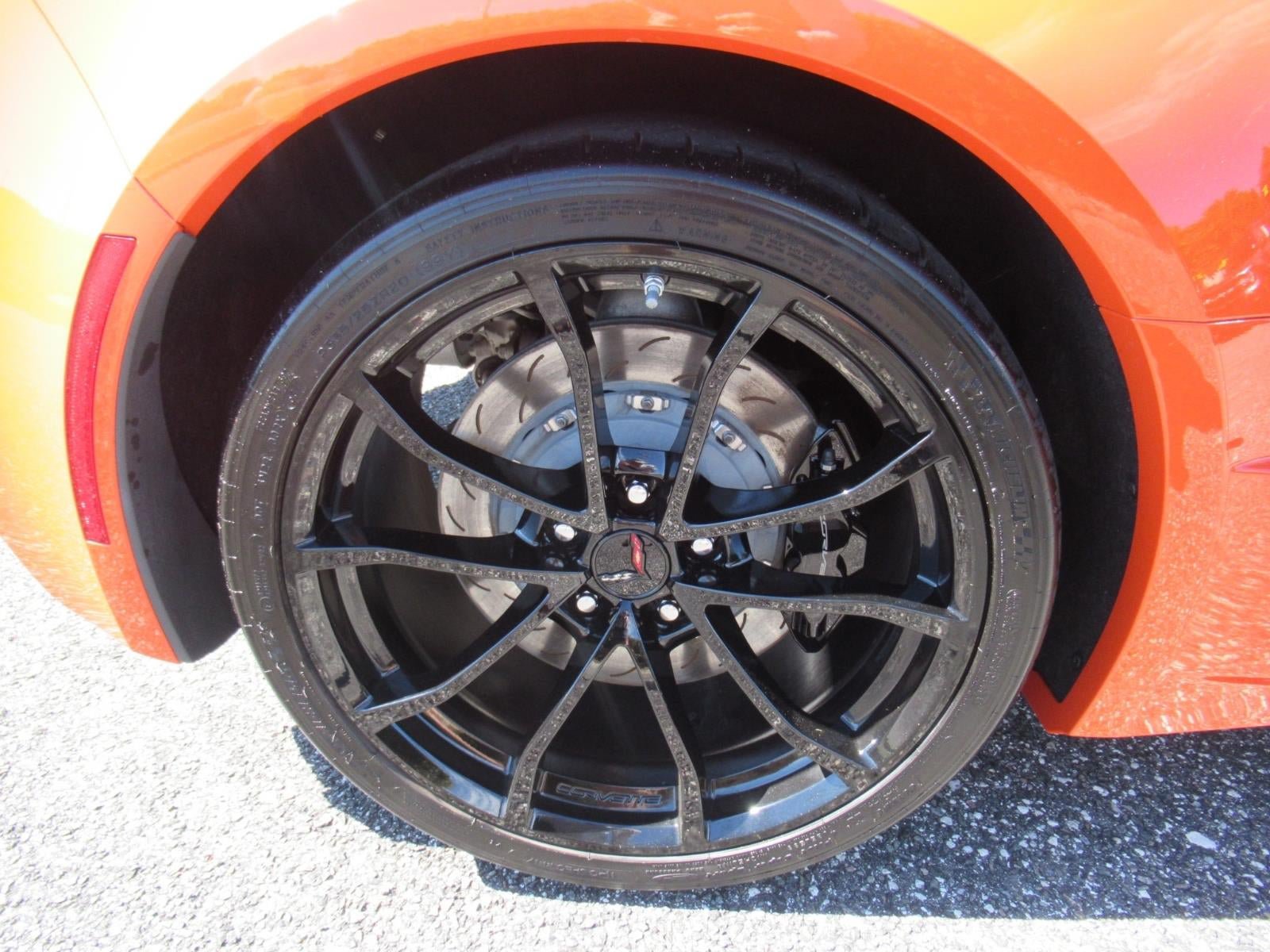 Used 2019 Chevrolet Corvette Grand Sport w/ Carbon Flash Badge Package RWD image 9