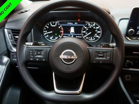 Used 2023 Nissan Rogue S image 12