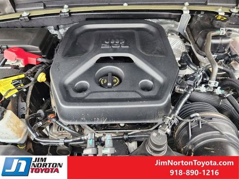 Used 2025 Jeep Wrangler Sport image 32