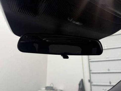 Used 2025 Ford Explorer ST-Line image 21