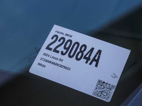 Used 2024 Lexus RX 350 FWD w/ Technology Package image 25